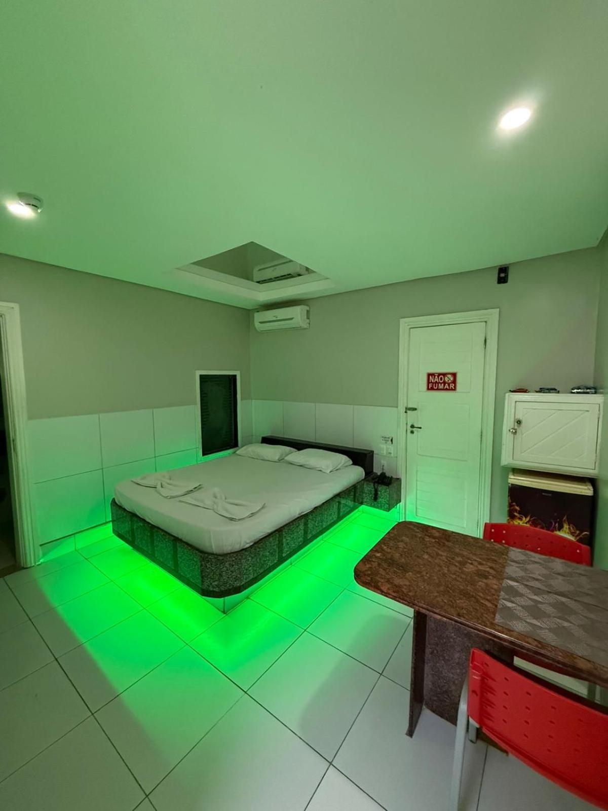 Tititi Motel (Adults Only) Olinda Dış mekan fotoğraf